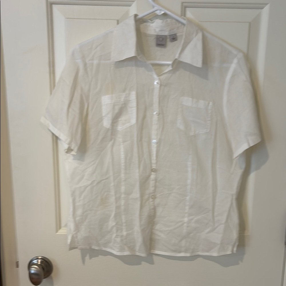 Women’s  White Short Sleeve Shirt